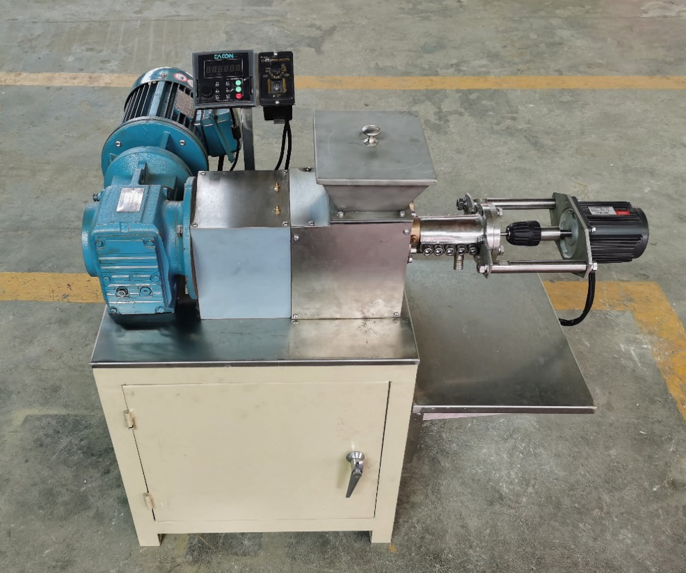 螺桿擠出機(jī)走向節(jié)能環(huán)?；?></div>
            <div   id=