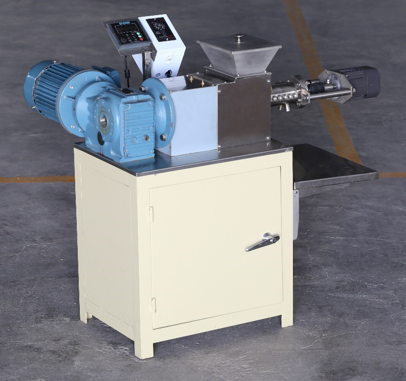 螺桿擠出機走向節(jié)能環(huán)保化